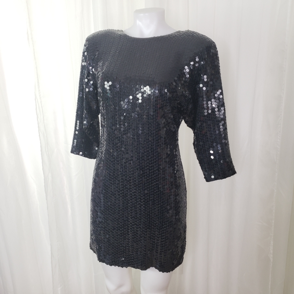 Vintage Silk Studio Morgan Taylor Petites black sequin V-back dress size 6